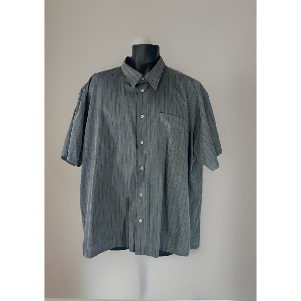 Slate By dockers Button Up Shirt Men's XXL Gray Pinstripe Short Sleeve W/ Pocket